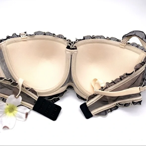 NWOT Kardashian Kollection Intimates Ruffle Balconette Bra, 34C - Picture 10 of 12